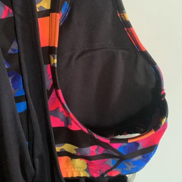 Workout tank - Picture 5 of 7